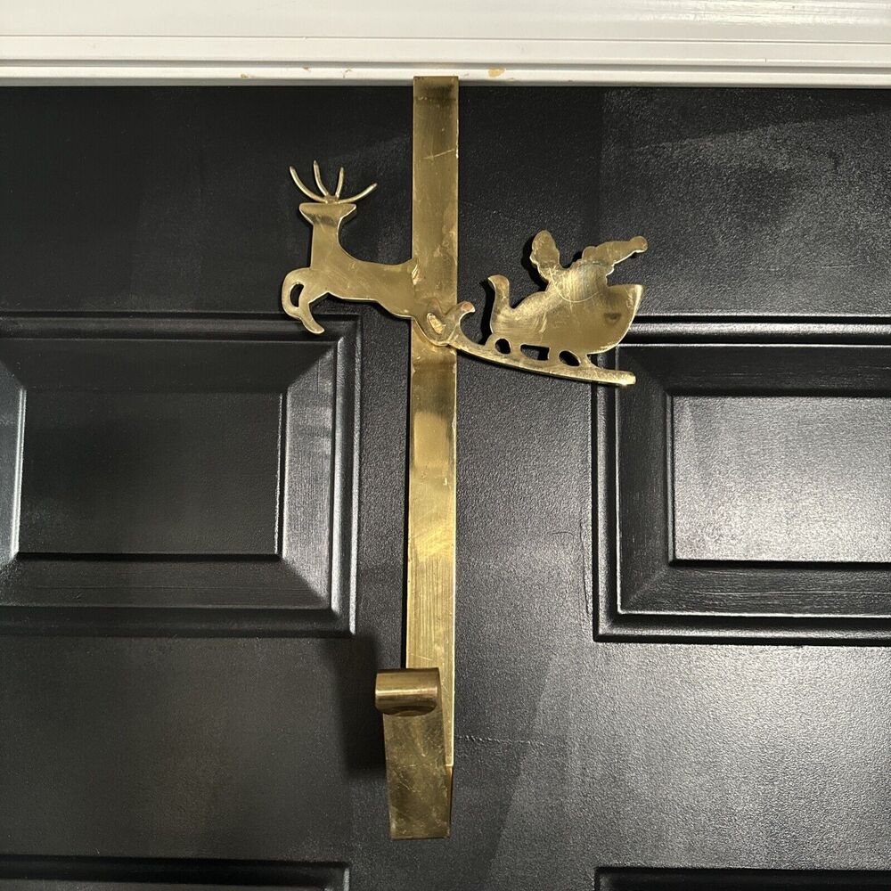 Santa With Sleigh & Reindeer Christmas WREATH Hanger Metal Gold Brass Heavy